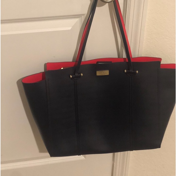 Kate spade navy purse with orange inside Beautiful hand bag great condition - Picture 1 of 4